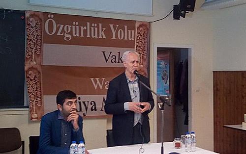 Köln'de yapılan Özgürlük Yolu Vakfı tanıtım toplantısına yoğun ilgi